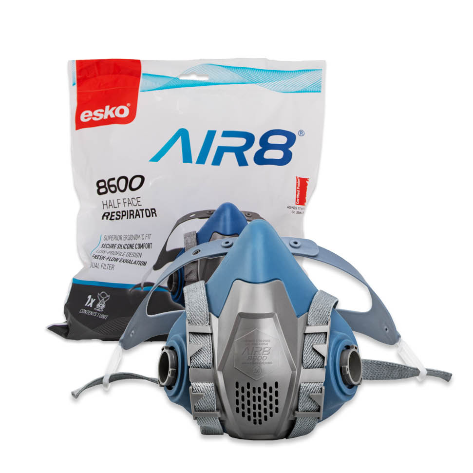 ESKO - AIR8 Half Face Respirator (Large) in Polybag, with 2 x 805 Respirator Cleaning Wipes